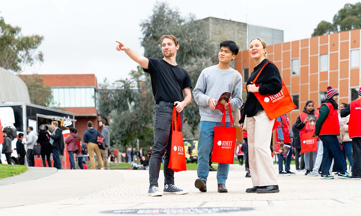 International students connect and collaborate on Bundoora campus